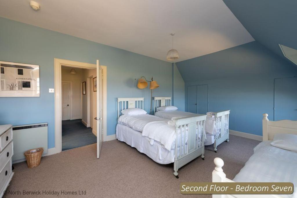 St Colms Main House Holiday home