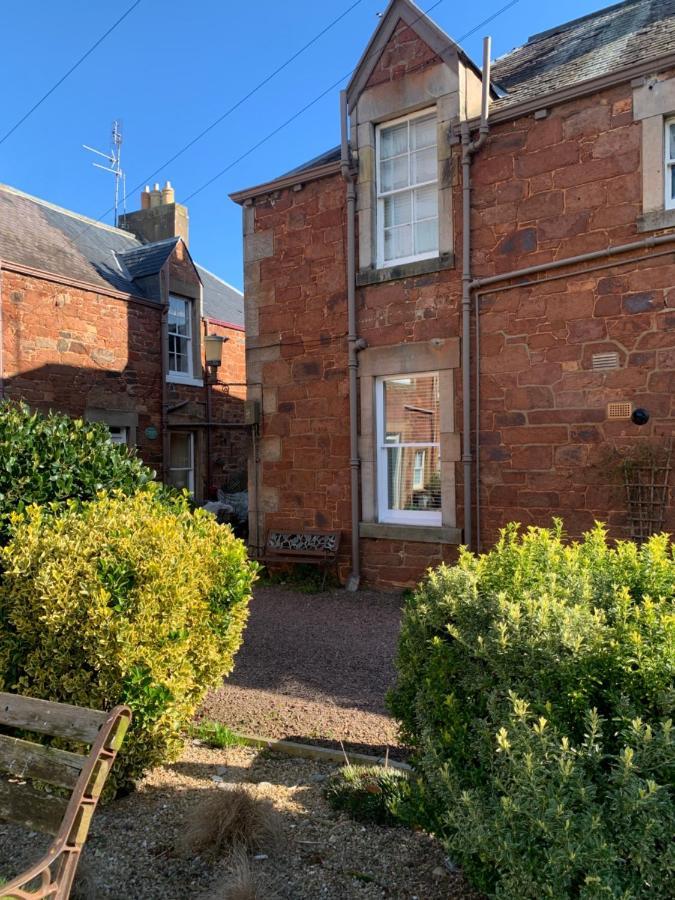 The Pad Apartment North Berwick
