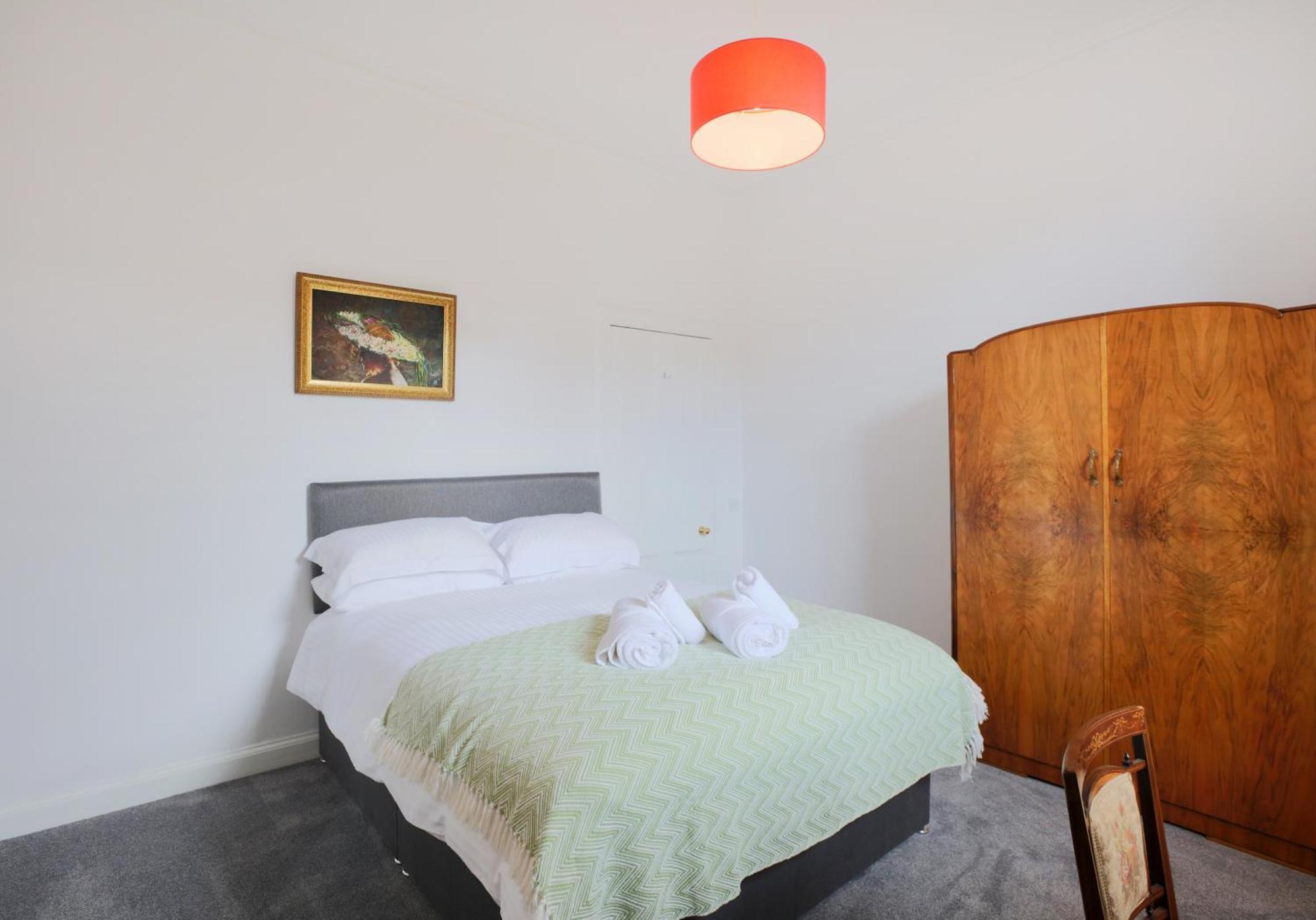 Westend Place Holiday home