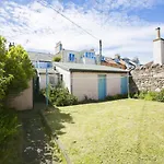Linda Vista