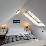 Rhodes Cottage