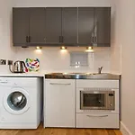 The Nook - Lovely 1-Bed Apartment In North Berwick
