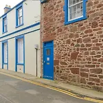 Curlew - Double Upper Apartment