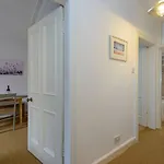 Pebbles Apartment - Heart Of Town
