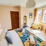 Stylish 1Bd Seaside Flat North Berwick
