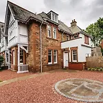 Glenconner House