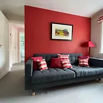 Charming Cottage In North Berwick With Sea Views