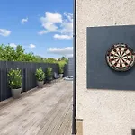 Luxury House With A Hot Tub Book On Air Bee And Bee