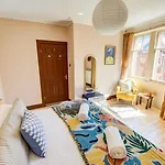 Stylish 1Bd Seaside Flat North Berwick