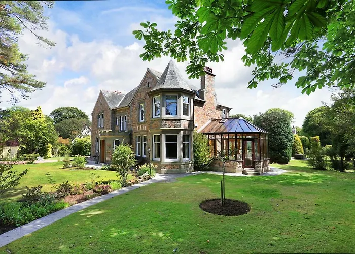 Meadowside Residence