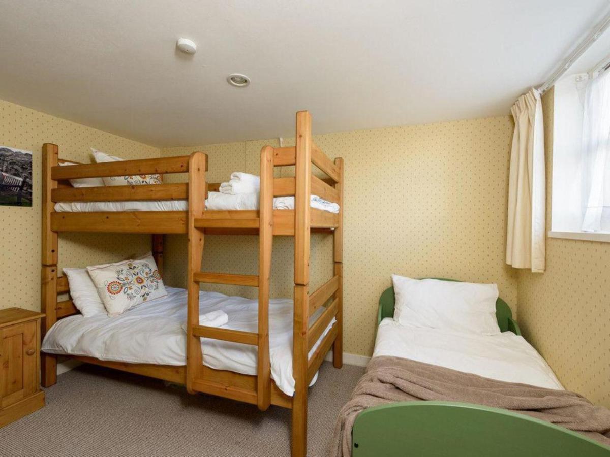 Southcot Apartment