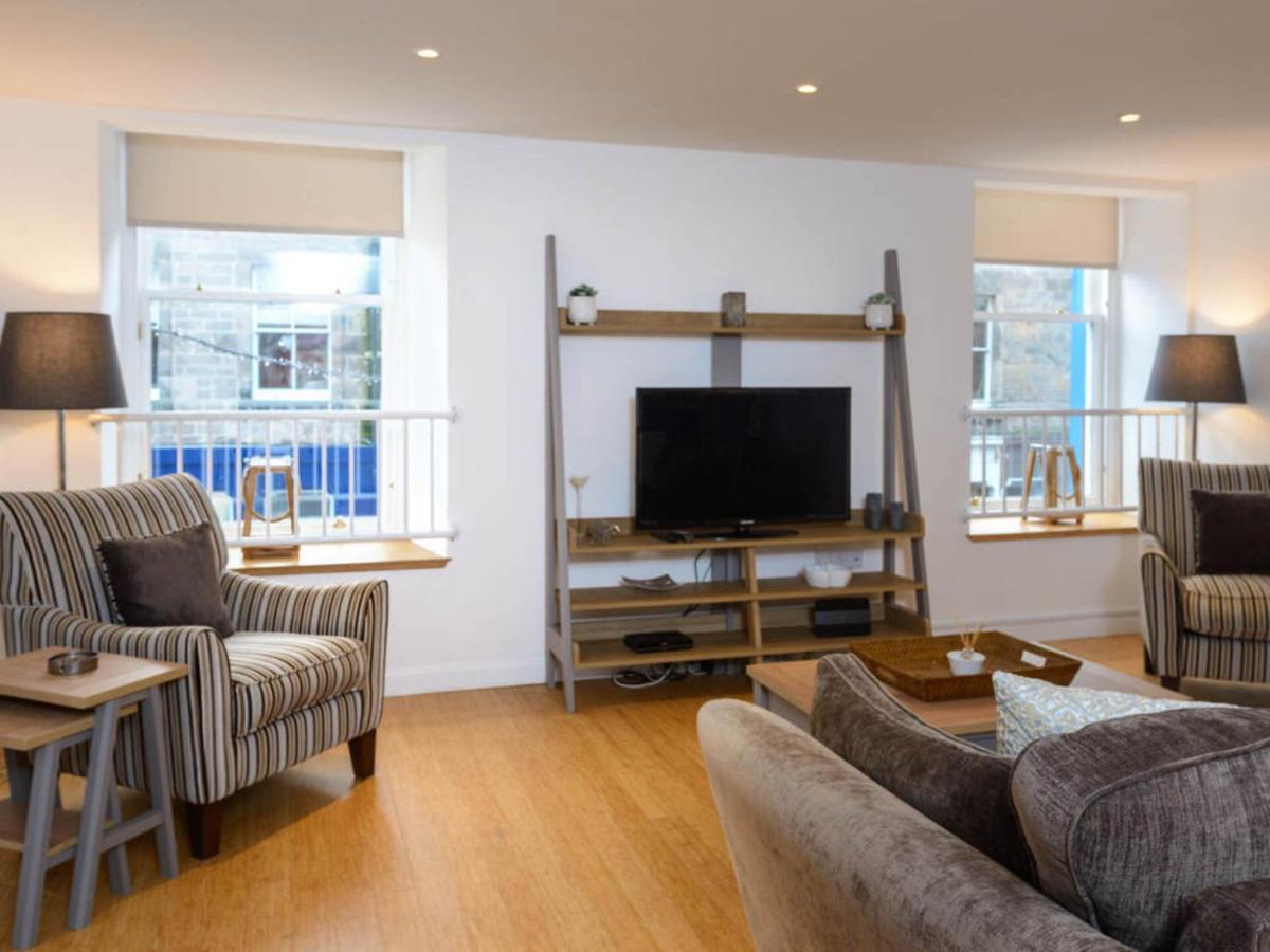 Curlew - Double Upper Apartment *