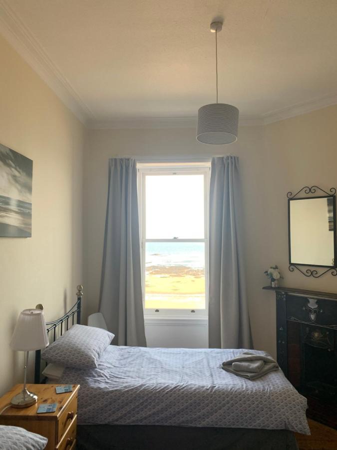 Bass Rock Beachside Flat North Berwick