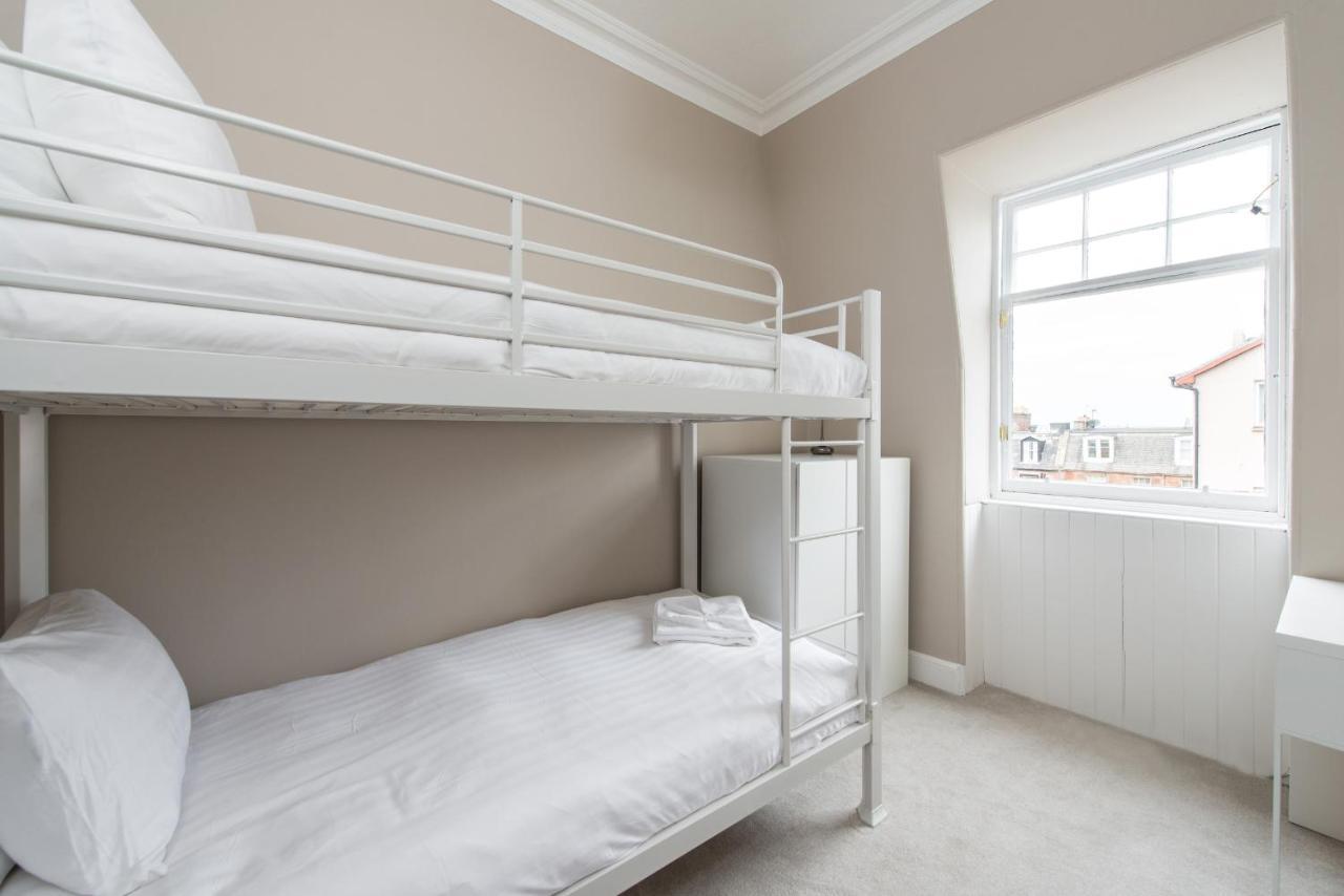 Bright 2 Bed High Street North Berwick
