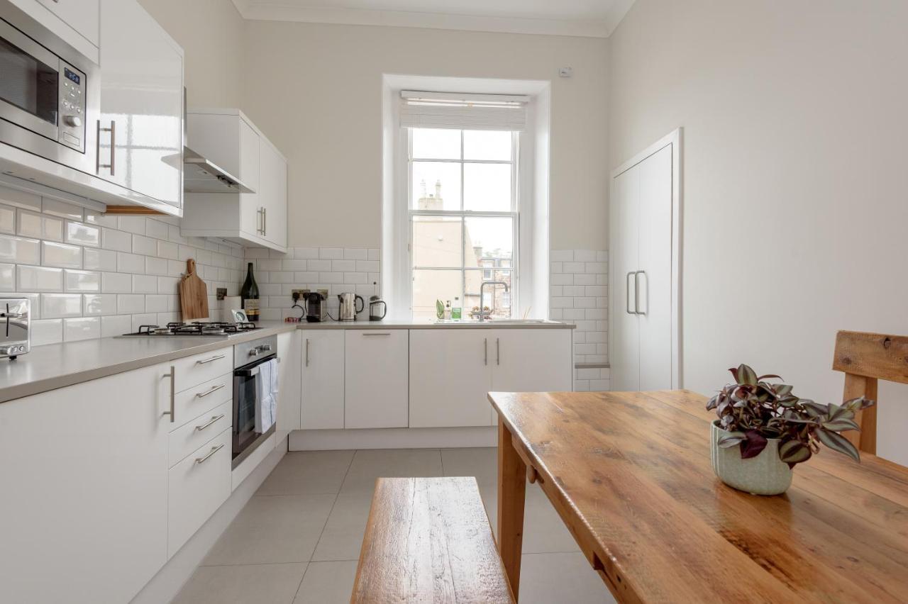 Apartment Stylish Beach Pad On Scotland's Golf Coast *