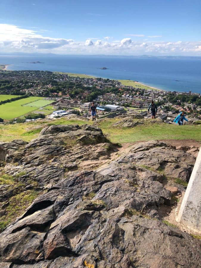 Sandacres * North Berwick