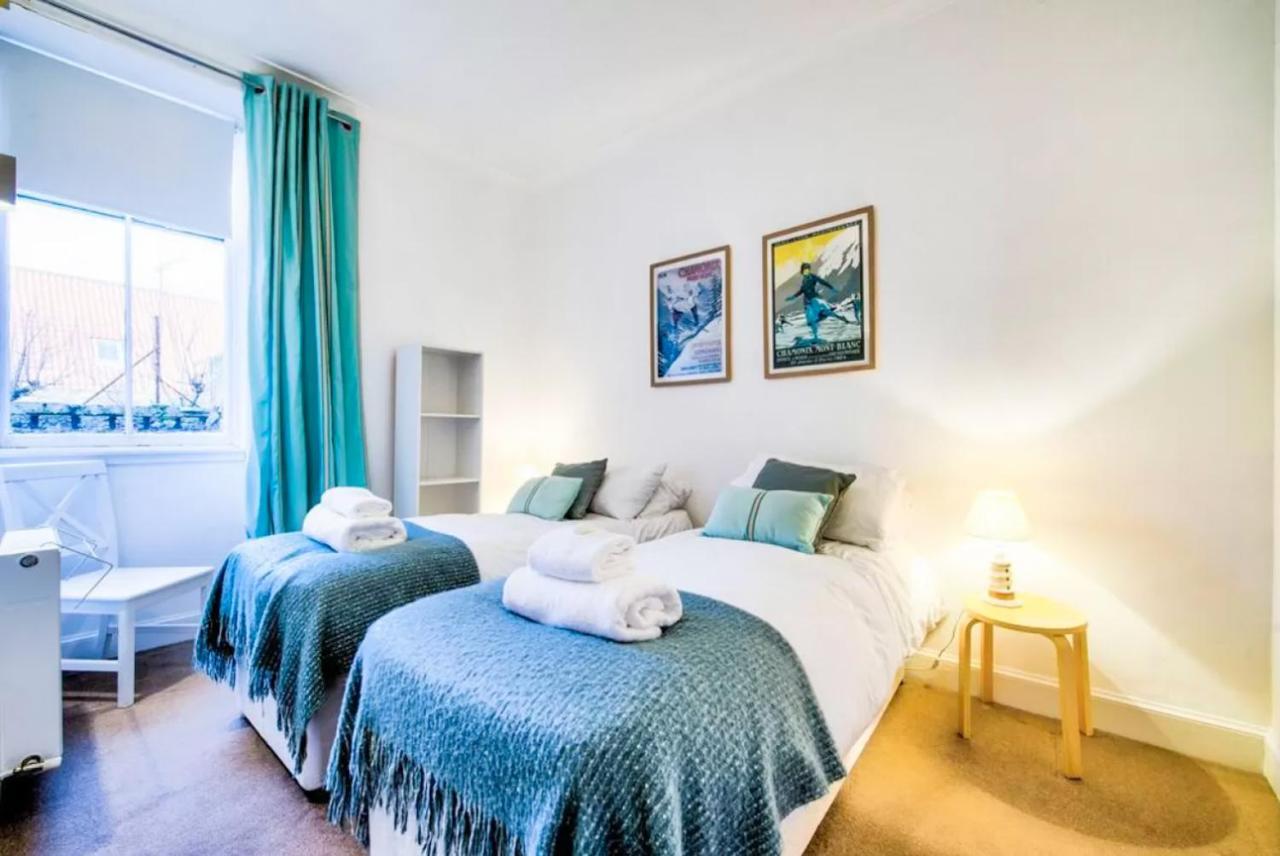 Unique Seaside Apartment, Central *