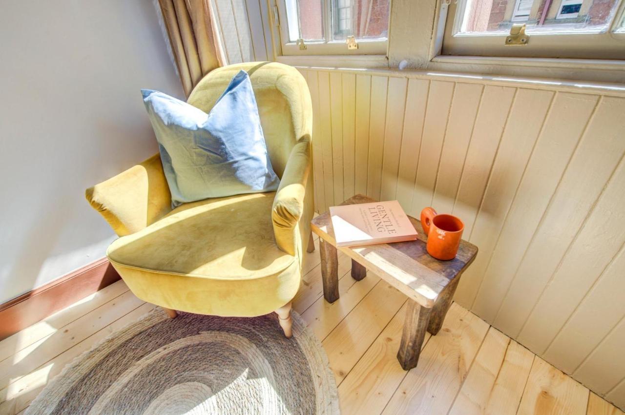 Apartment Stylish 1bd Seaside Flat
