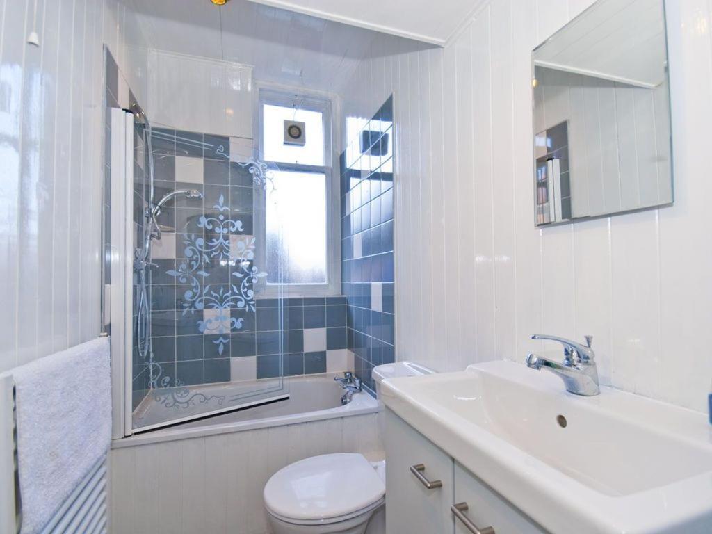 Seabreeze Holiday home *