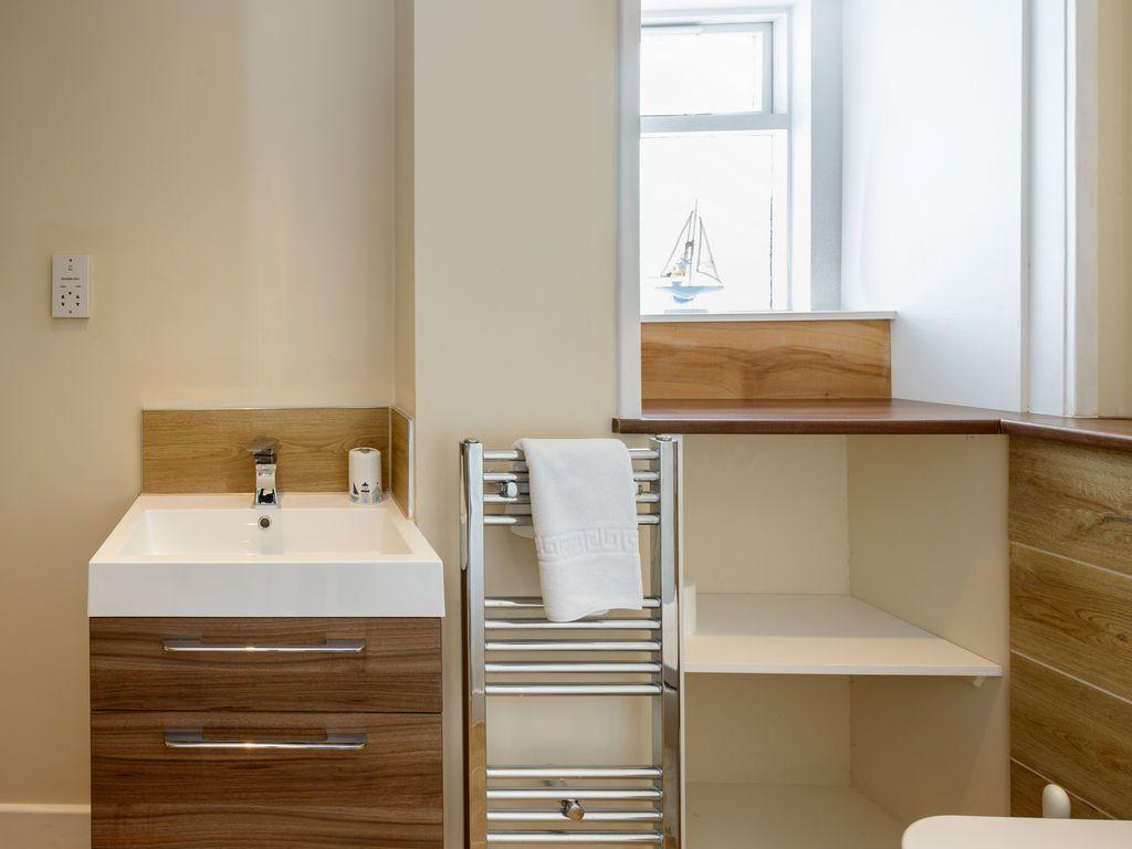 Firth View Apartment *