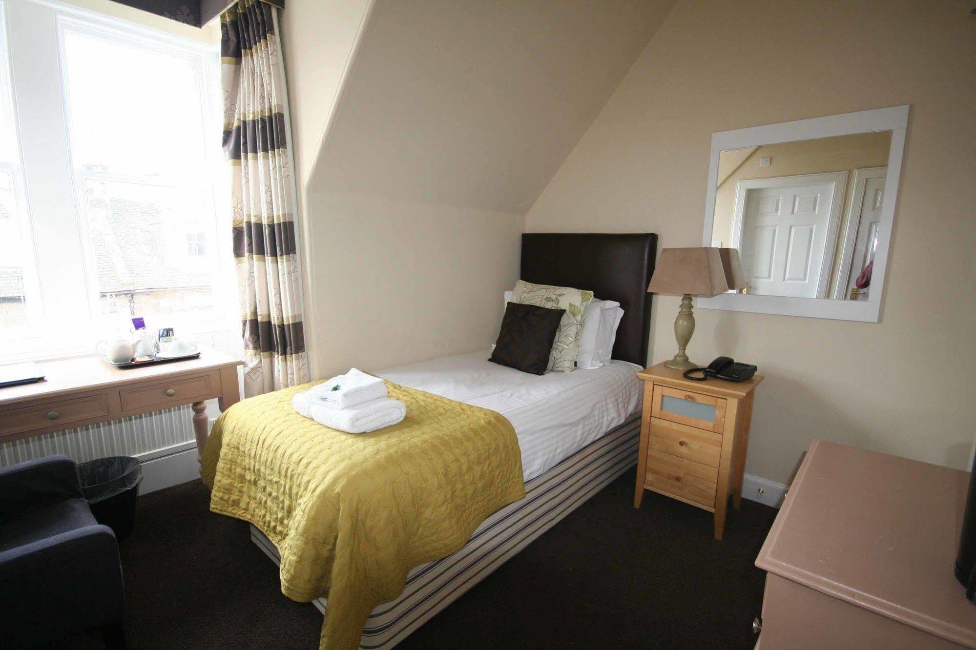 Guest house No12