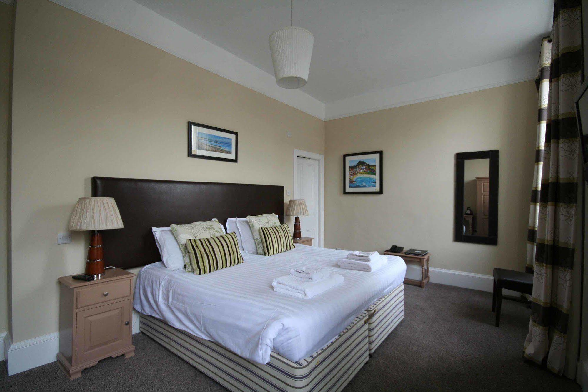 No12 Guest house