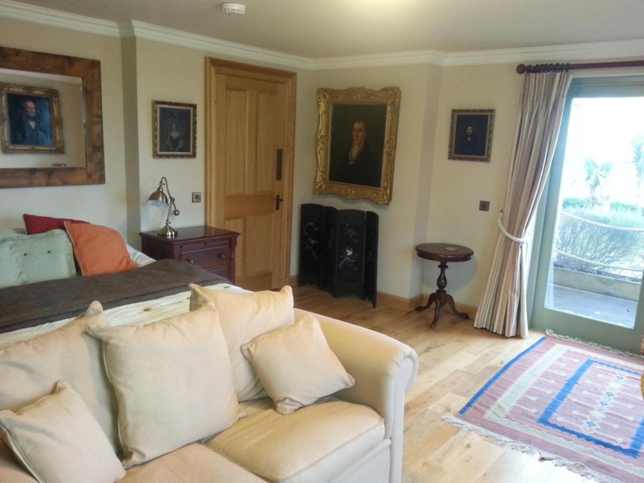Canty Bay House 4*